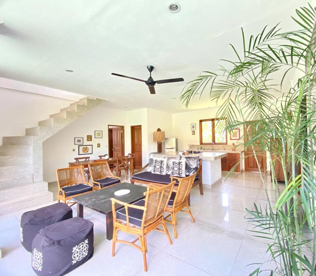 The Villas Umalas チャングー エクステリア 写真
